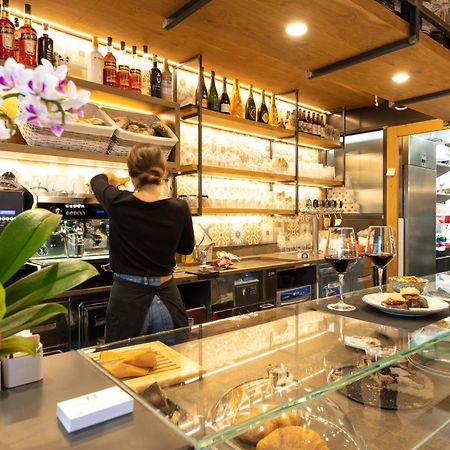 Locanda Le Due Travi เตรนโต ภายนอก รูปภาพ